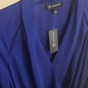 NWT INC International Ladies blouse
